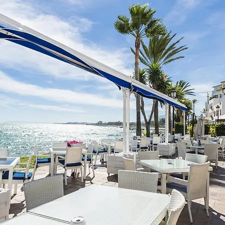Banus Boutique Muelle Del Ribera