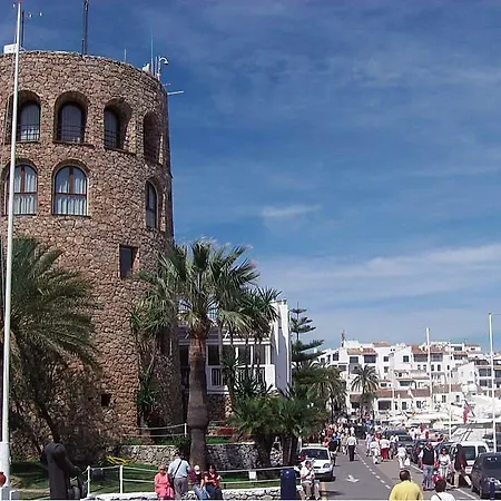 Banus Boutique Muelle Del Ribera Apartman *