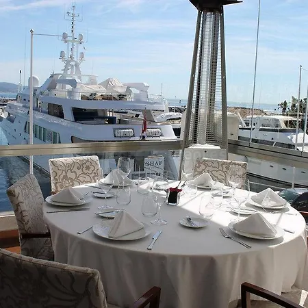 Apartment Banus Boutique Muelle Del Ribera *
