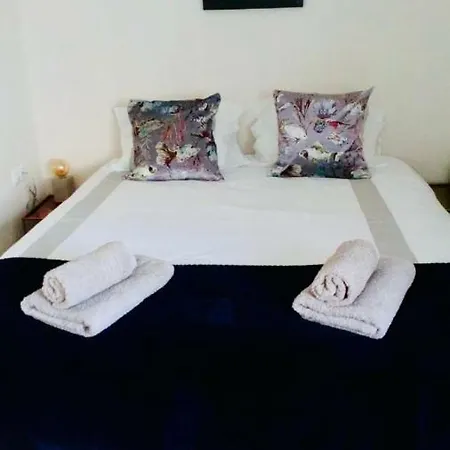 Banus Boutique Muelle Del Ribera *